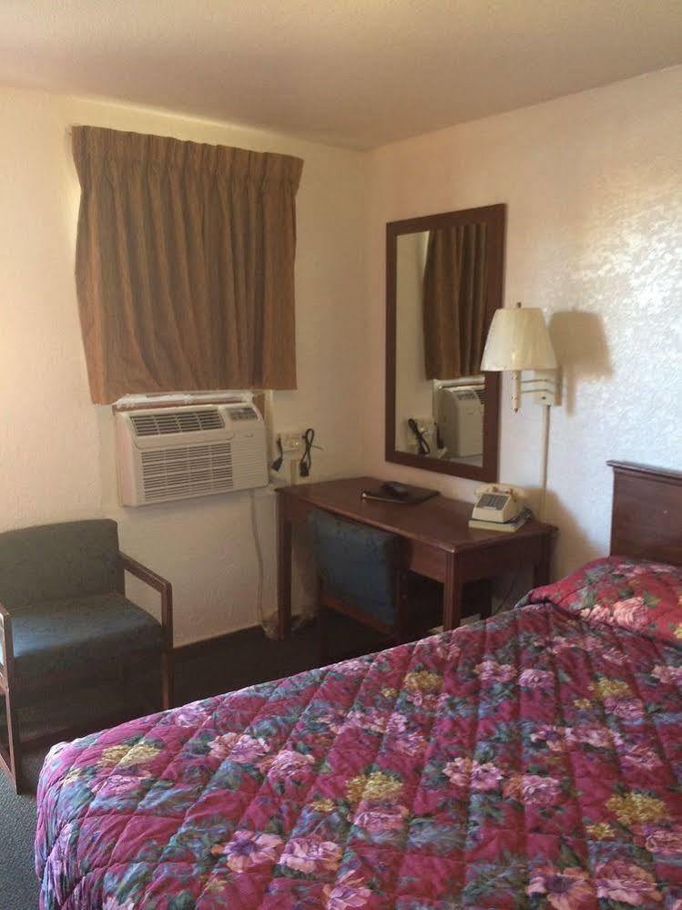 Americana Motel Тукумкари Экстерьер фото